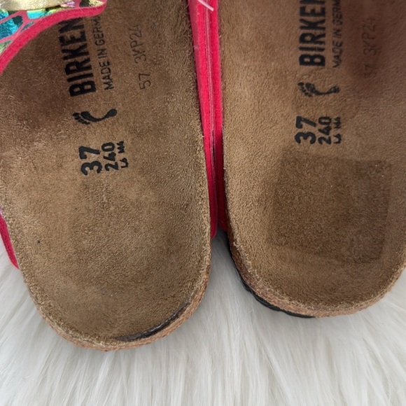 New Birkenstock Arizona Gator Raspberry - Picture 6 of 7